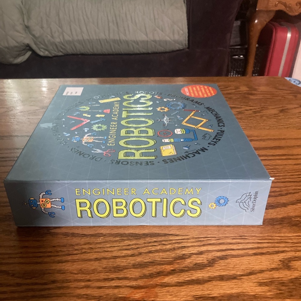 Robotics Learning Center - Picture 7 of 9